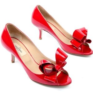 Valentino Garavani Patent Red Bow Heel 39